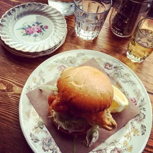 Fish sandwich au Midtown