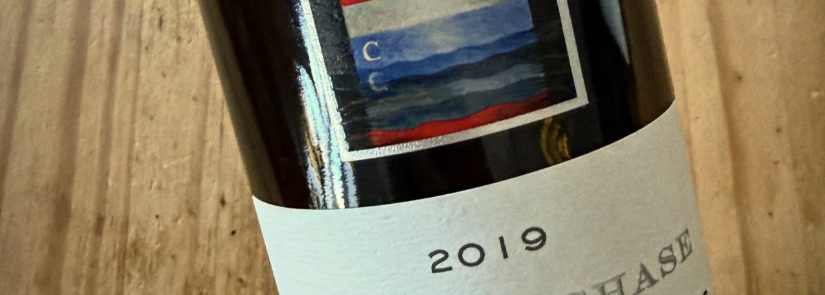 Closson Chase Vineyards Grande Cuvée Pinot Noir VQA Prince Edward County 2019 Closson Chase Vineyards Grande Cuvée Pinot Noir VQA Prince Edward County 2019